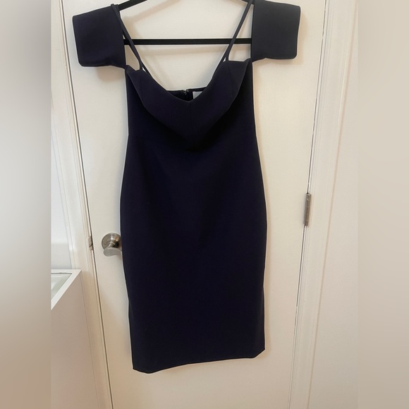 LIKELY, Navy off the shoulder dress, size 6 - Picture 8 of 10